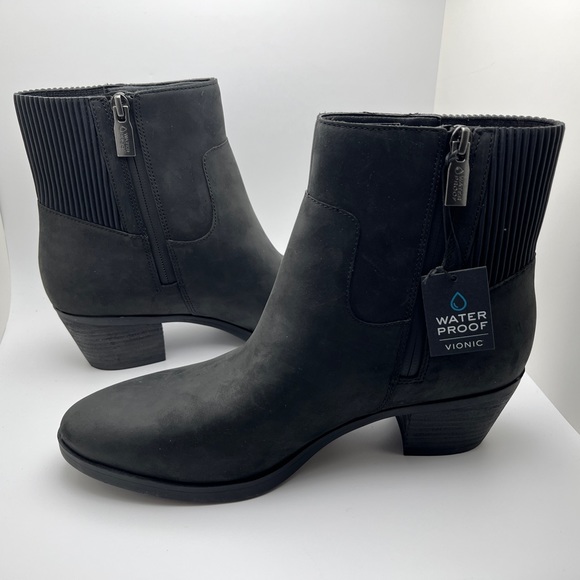 NEW* VIONIC Shantelle Waterproof Leather Ankle Boot Bootie Oil Black 9 Western - Picture 4 of 11